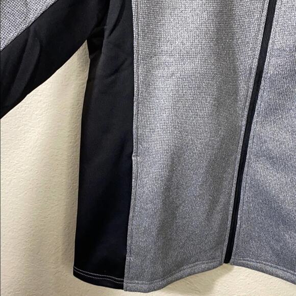 Spyder Bandit Full-Zip Stryke Lightweight Jacket - Picture 9 of 12